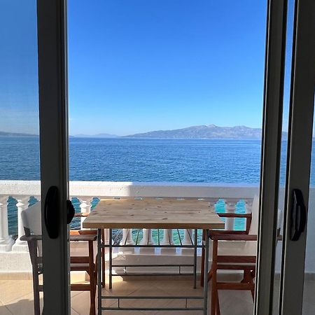 Rock Star-Pllakat Bed & Breakfast Sarandë Eksteriør bilde